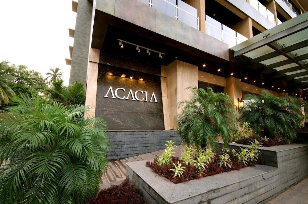 Готель Acacia Goa Sinquerim Екстер'єр фото